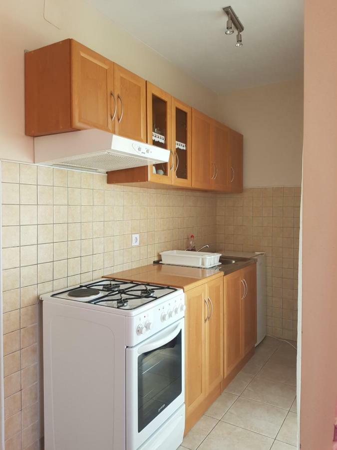 Apartments Mara Novi Vinodolski Buitenkant foto
